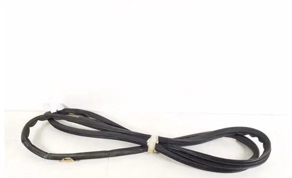 Toyota Corolla E120 E130 Front door rubber seal 62311-02030