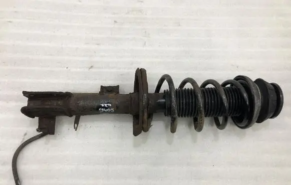 Suzuki SX4 Front shock absorber/damper