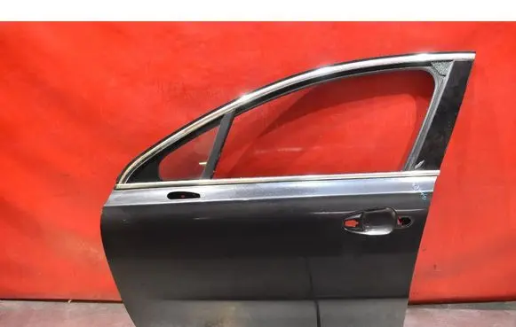 Peugeot 508 RXH Front door 