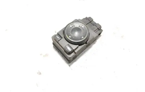 Volkswagen PASSAT B5 Wing mirror switch 3B1959565B FA663320