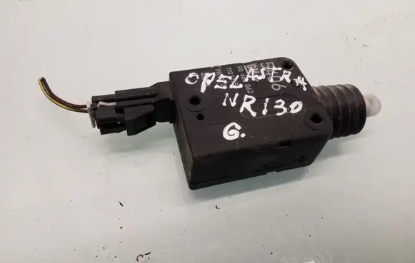 Opel Astra G Central locking motor 90460062