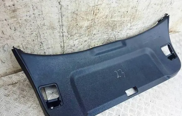 Mitsubishi ASX Tailgate trim 7224A133