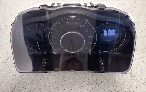 Nissan Note (E12) Speedometer (instrument cluster)