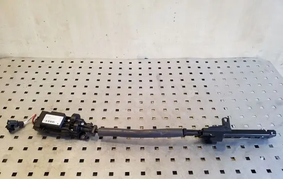 Audi A8 S8 D4 4H Seat belt adjustment rail 4H0857833