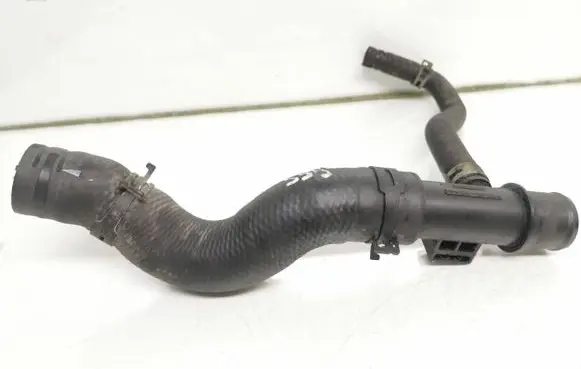 Nissan X-Trail T31 Engine coolant pipe/hose