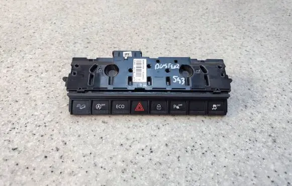 Hazard light switch