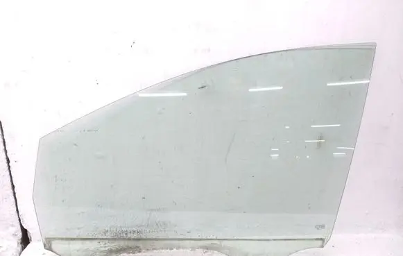 Seat Alhambra (Mk2) Front door window glass four-door 7N0845201