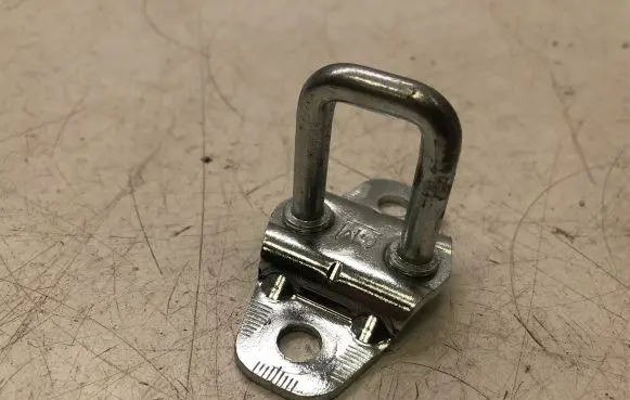 Opel Astra K Trunk lock loop 