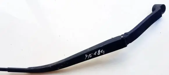 Mazda 6 Front wiper blade arm 0989