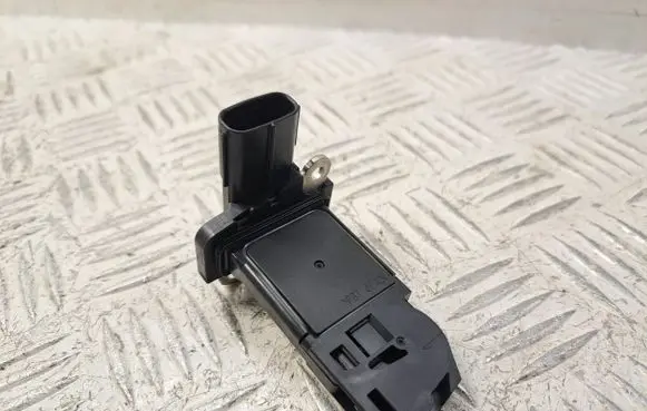 Toyota Verso Mass air flow meter 2220426010 54321