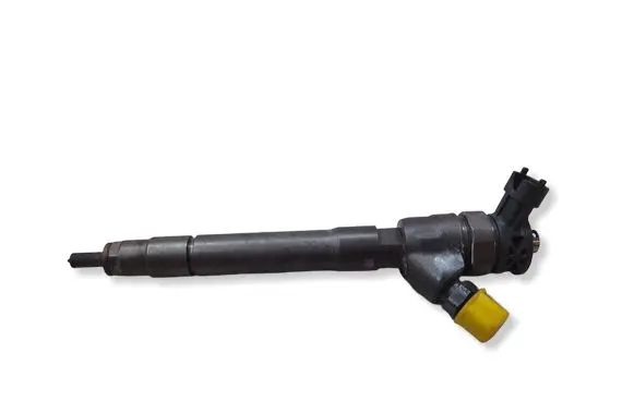 Nissan Qashqai+2 Fuel injector 0445110546