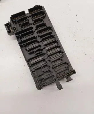 Volkswagen Transporter - Caravelle T4 Fuse box set 357937039