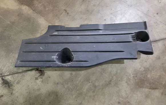 Ford Grand C-MAX Engine splash shield/under tray AV61U11778AF
