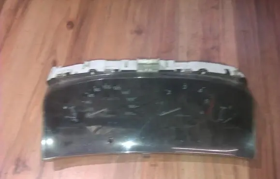 Toyota Corolla E110 Speedometer (instrument cluster) 838001e280