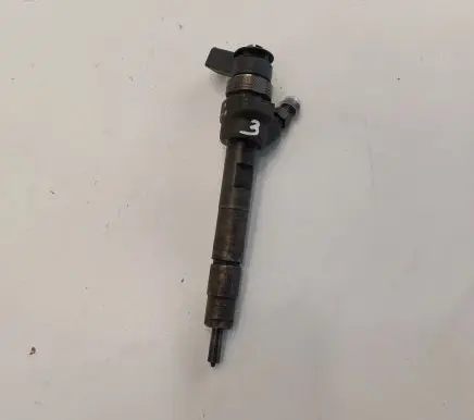 Mini Cooper Countryman R60 Fuel injector 7798446