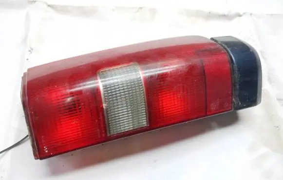 Volvo S70 V70 V70 XC Rear/tail lights 3512425 3512427