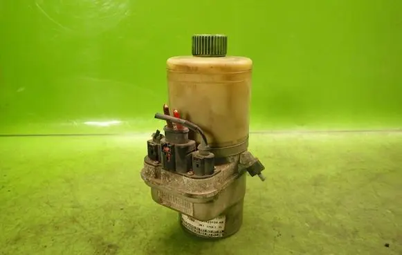 Skoda Fabia Mk2 (5J) Power steering pump 6Q0423156AB