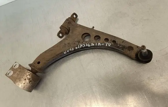 Opel Insignia B Front lower control arm/wishbone 