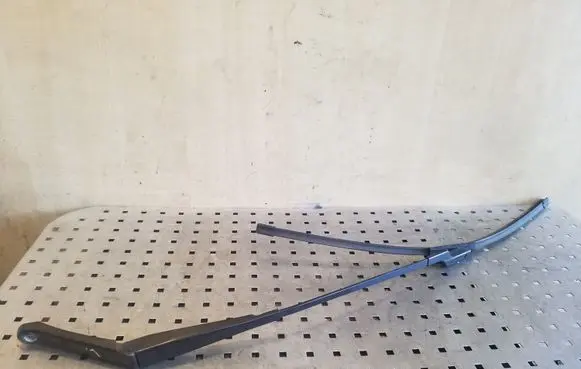 Peugeot 508 Front wiper blade arm 9671039180