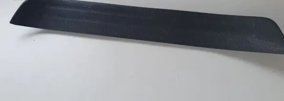 Lexus RX 330 - 350 - 400H Rear sill trim cover