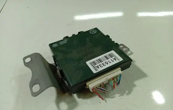 Lexus IS 220D-250-350 Other control units/modules 8967053030