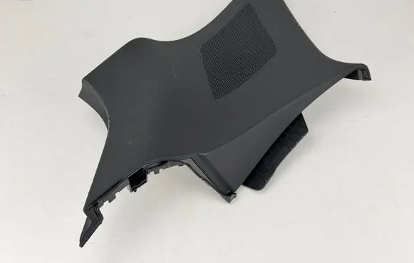 Audi A1 (C) pillar trim 82G867287