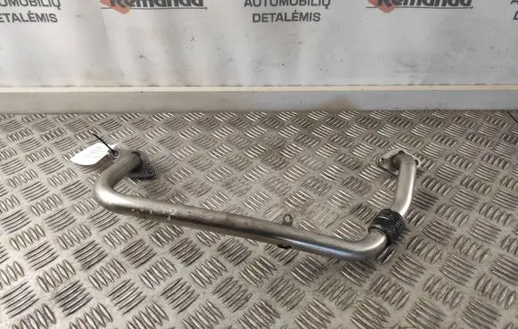 Volkswagen Golf Plus EGR valve line/pipe/hose 03G131521A