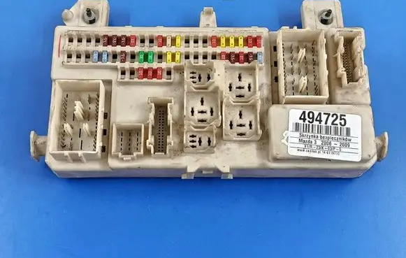 Fuse box set