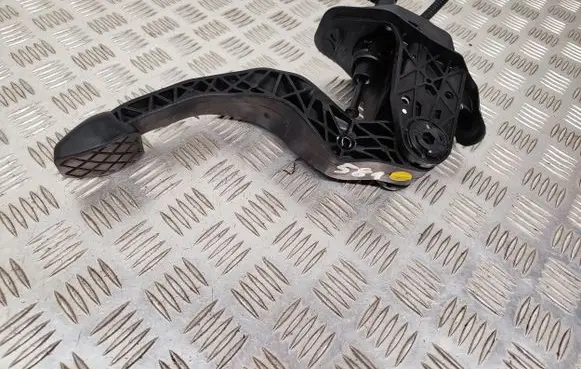 Volkswagen Polo V 6R Clutch pedal 6C1721059G 6R0721388D