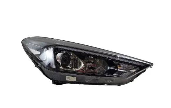 Hyundai Tucson TL Headlight/headlamp D792122A20 D792121A40 D61R