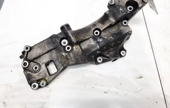 Land Rover Freelander 2 - LR2 Engine mounting bracket 9661310080