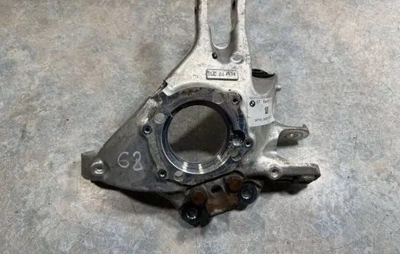 BMW M4 F82 F83 Rear wheel hub 2284795 33202284796