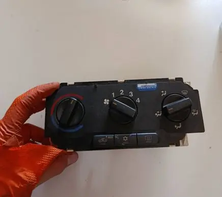 Opel Astra G Climate control unit 90559840 52475625 101173T