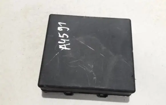 Suzuki Grand Vitara II Other exterior part 8942YA1