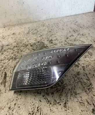 Mitsubishi Outlander Tailgate rear/tail lights