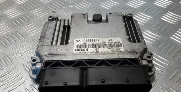 Chevrolet Captiva Engine control unit/module 96950947 0281015569