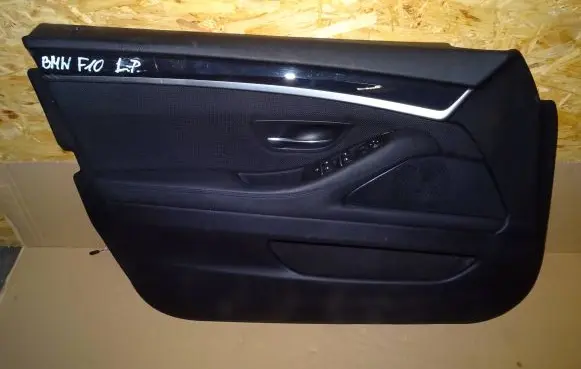 BMW 5 F10 F11 Front door card panel trim 1777773