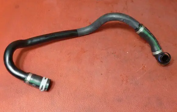 Ford Kuga II Engine coolant pipe/hose F1FG6A886AB