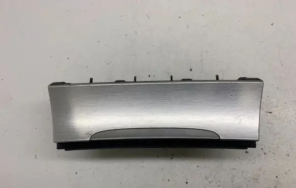 Ashtray (front)