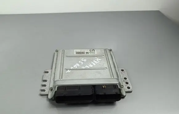 Nissan Murano Z50 Engine control unit/module MEC63680A16320