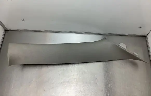 Chrysler 300 - 300C (A) pillar trim 0UM02BDXAE 420JNJ162CJ