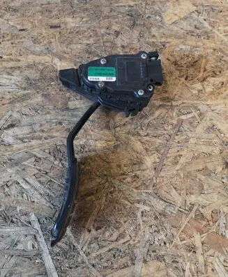 Renault Master II Accelerator throttle pedal 7700314525