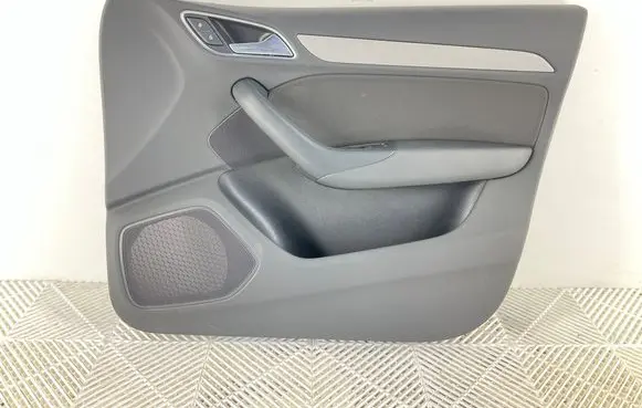 Audi Q3 8U Front door card panel trim 8U2867106