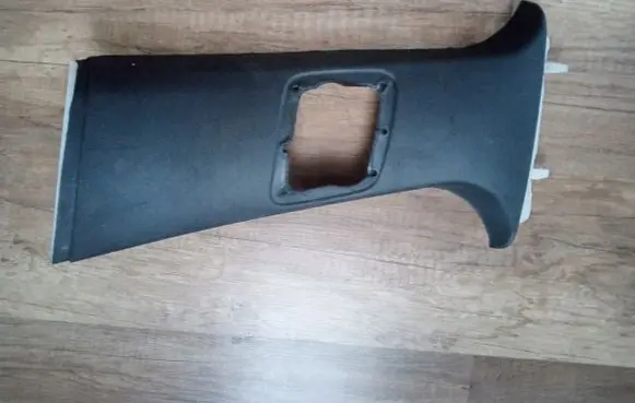 BMW X6 E71 (B) pillar trim (top) 6979845