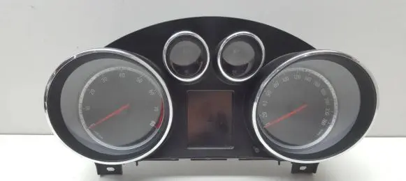 Opel Insignia A Speedometer (instrument cluster) 13327318