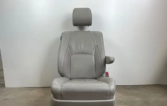 Lexus RX 330 - 350 - 400H Front passenger seat