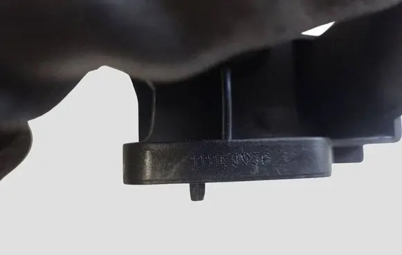 Ford Focus Thermostat/thermostat housing 9670253780