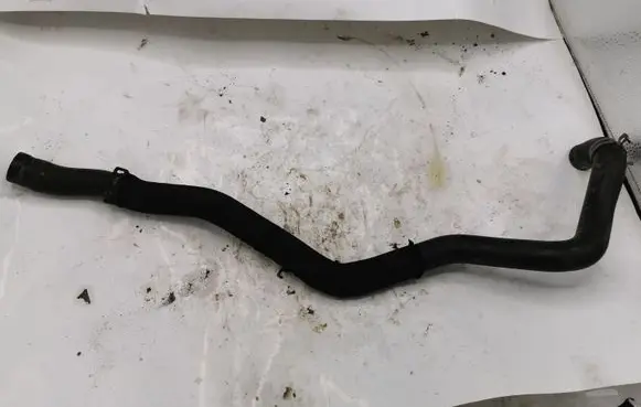 Land Rover Range Rover Sport L320 Engine coolant pipe/hose NOCODE