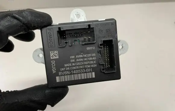 Ford Focus Door control unit/module BV6N14B533BH
