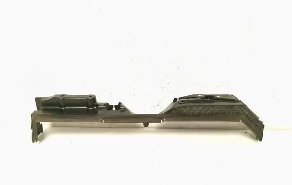 Opel Astra K Intercooler air guide/duct channel 13487731